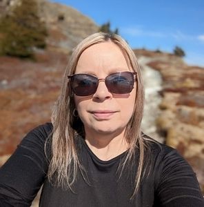 Meet your Posher, Terri-anne